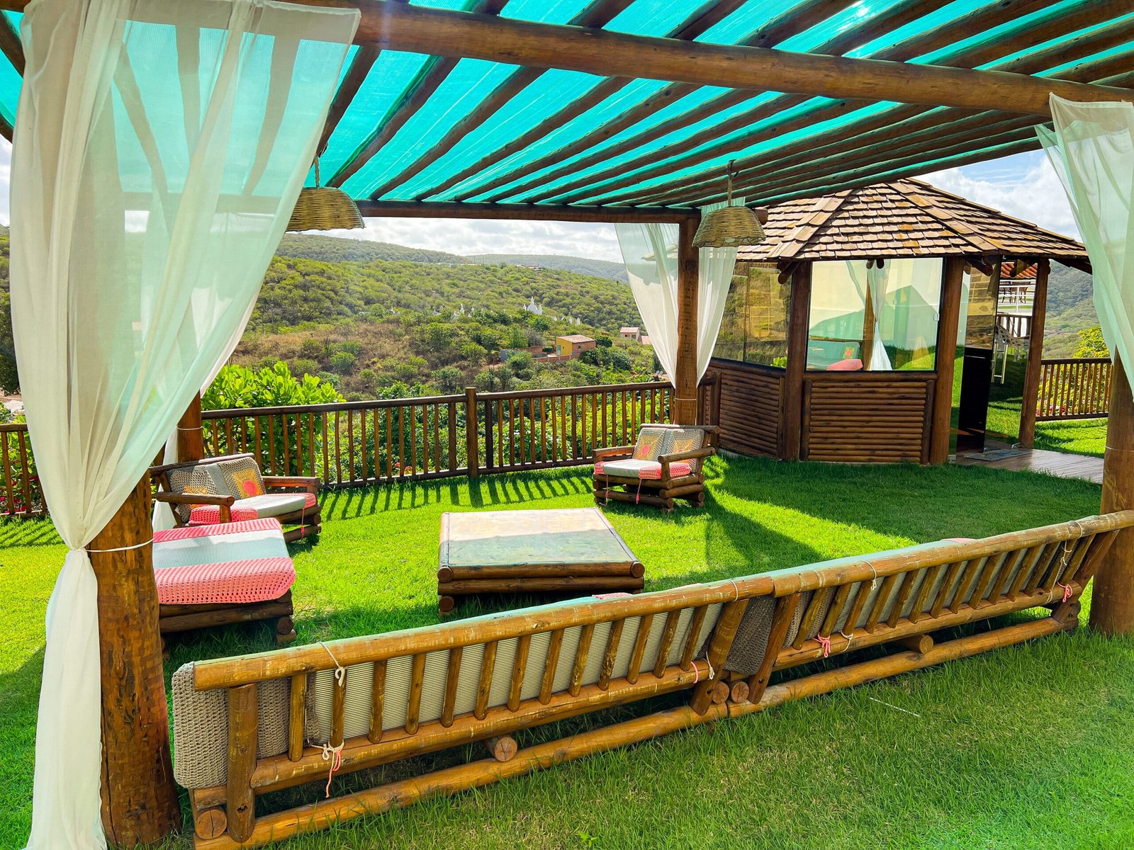 64CE2F4C-4105-4333-8B63-CBF371AF561F-scaled