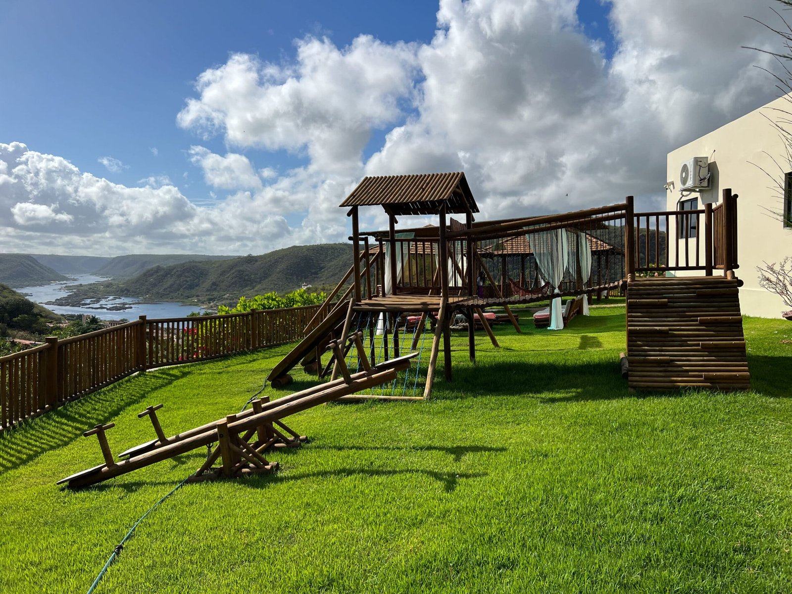 675CBADB-DD0E-42F7-A4EC-1441A78FC013-scaled