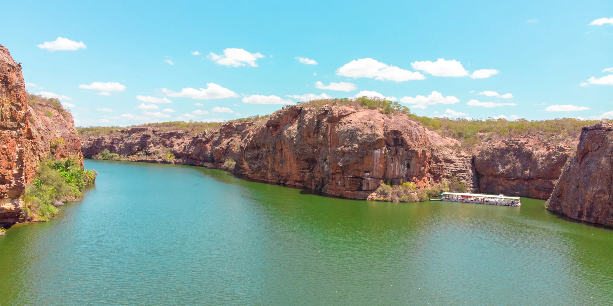 Alt="cânions do xingó"